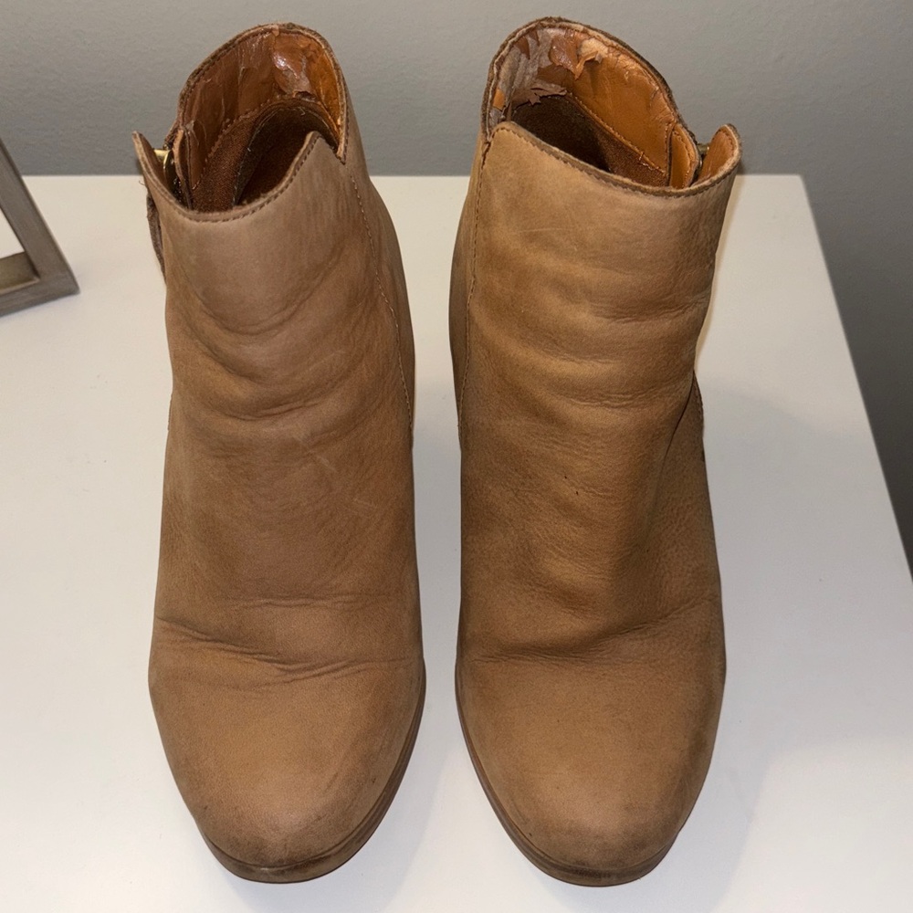 Aldo Tan Nubuck Leather Ankle Boots - 7.5